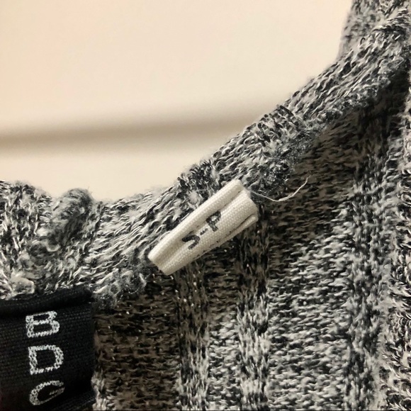 Urban Outfitters Cardigan with Hood - Picture 3 of 3